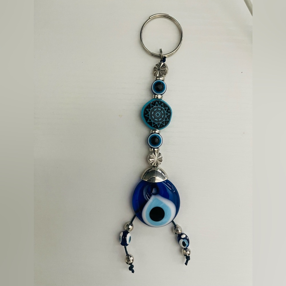 Chic Blue Evil Eye Keychain. (Turkey)